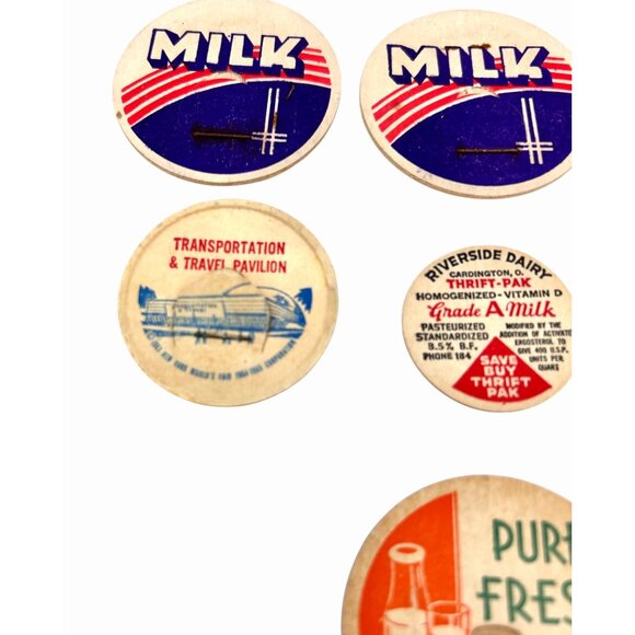 LOT OF 10 VINTAGE MILK CAPS AND INSERTS 1962/63 WORLD'S FAIR NYC RIVERSIDE DAIRY - Picture 3 of 6
